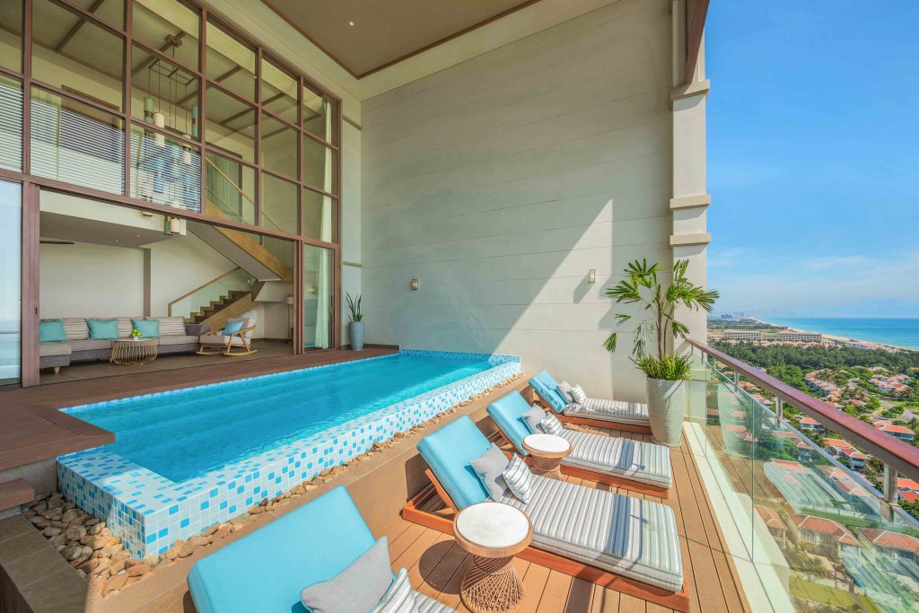 Three Bedroom Presidential Pool Loft - Fusion Resort & Villas Da Nang